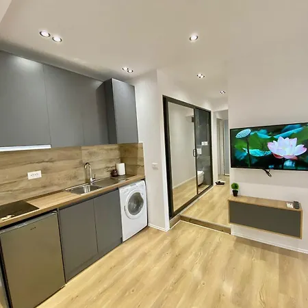 Mara 1 Apartment